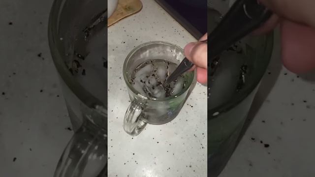 Как заварить чай льдом? Правда или нет?