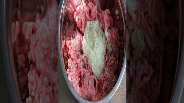 Кабачковая запеканка с фрикадельками