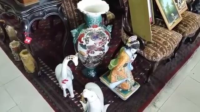 Фарфор, фаянс, пивные кружки и бокалы.