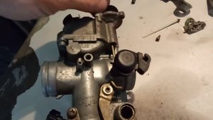 Разборка карбюратора HONDA XLR250R 1993 года