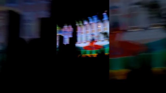 лазерное шоу на Дворцовой площади:-) смотреть онлайн