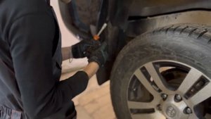 Фаркоп на Прадик.  Установка быстросъемного фаркопа на Ленд Крузер Прадо 150. Арт: 3011-E Bosal Ori