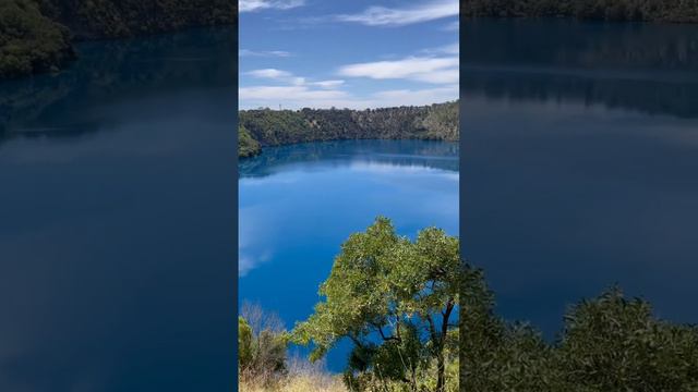 The amazing Blue Lake