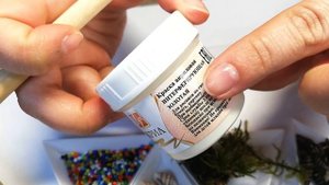 украшения из УФ смолы. Брошка с ракушками и морским песочком | УФ смола