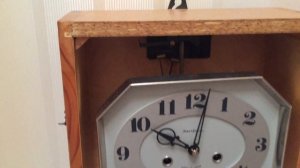 ЧАСЫ НАСТЕННЫЕ ЯНТАРЬ СССР С БОЕМ