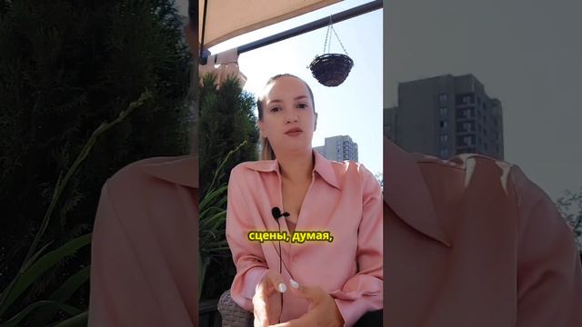 Эма_Стоун_и_её_паническая_атака_в_школе