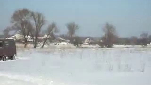 ЛУАЗ ЛЫСАЯ РЕЗИНА смотреть онлайн