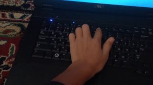 Что делать если экран ноутбука наоборот|ответ тут