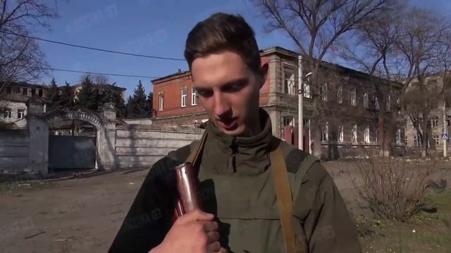 Отец и сын из ДНР рассказали, как были обычными мирными жителями — предпринимателем и студентом смотреть онлайн