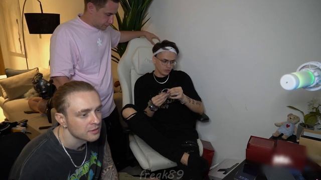 Бустер показал подарок Дилары на ДР смотреть онлайн