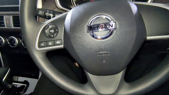 Review Nissan Livina Tipe VE Matic AT Warna Grey Terbaru 2021 + Kamera 360 смотреть онлайн