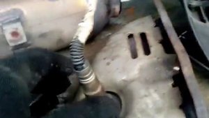 Ремонт выпускного коллектора Peugeot 107