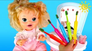 Learn Colors Finger Family Song Doll Morning Routine 4K