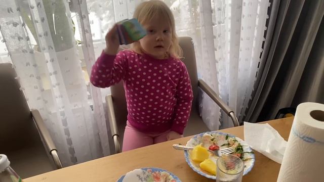 Vlog 🇩🇪🇷🇺 сделали перетяжку кровати своими руками / ужасное ДО  и ПОСЛЕ