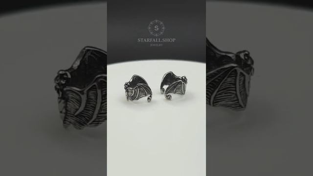 Трендовый готический кафф "Летучая мышь" от StarfallShop в стиле унисекс украшений #Shorts