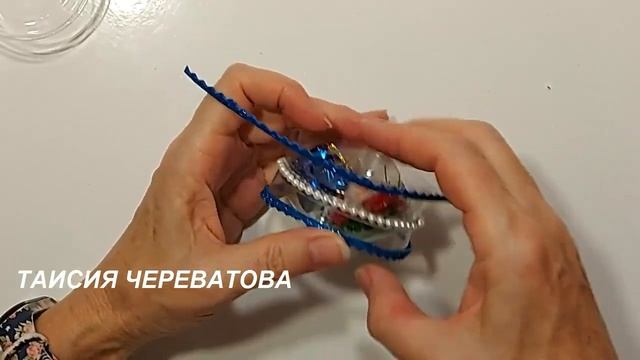 Если у тебя есть ДУТЫЕ КРЫШКИ,эта КРАСОТИЩА НЕОПИСУЕМАЯ для ТЕБЯ! DIYдекор стен идеи из крышек...