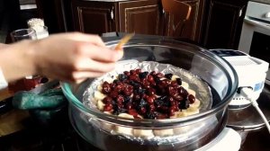 Диетический пирог из геркулеса и вишен за 30 мин?