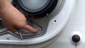 Удаление заклепок выколоткой