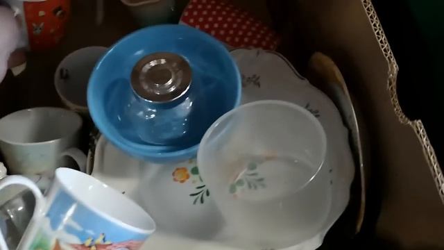 НОВЫЙ поход в СЕКОНД-ХЕНД в ГЕРМАНИИ! ВИНТАЖНЫЕ вещи во всех КОРОБКАХ лежат и ЖДУТ! смотреть онлайн