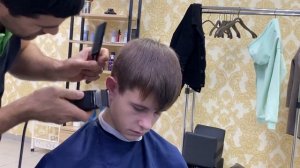 Мужская стрижка 439#смотрите как вам такой способ стрижки #hair#стрижка???