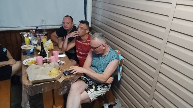 Стрим?Лакшери вечер на море смотреть онлайн