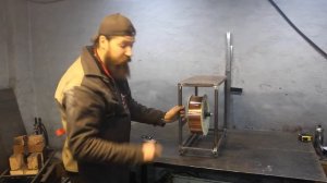 ВПИХНУТЬ НЕ ВПИХУЕМОЕ! Как в маленький полуавтомат поставить большую катушку! #Сварка #полуавтомат