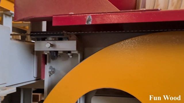 Ленточно-делительный двухпильный станок HP-12 смотреть онлайн