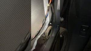 Стук в районе двери Honda CR-V 3 2008
