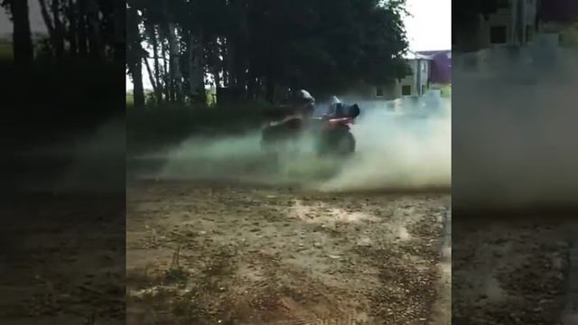 Квадроцикл боком смотреть онлайн