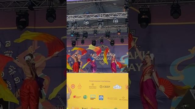 Коллектив «Sacral Dance»  - танец Апсар(День Индии, India Day, Москва, 18.08.2024)