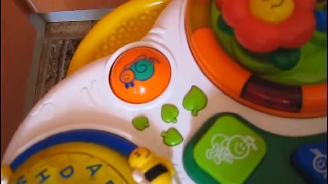 Видеообзор развивающего столика Chicco Музыкальный садик смотреть онлайн