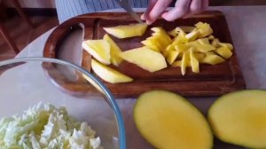 Салат с курицей и манго!?