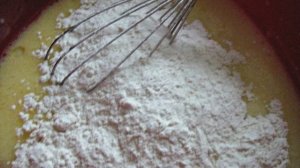 Блины с изюмом