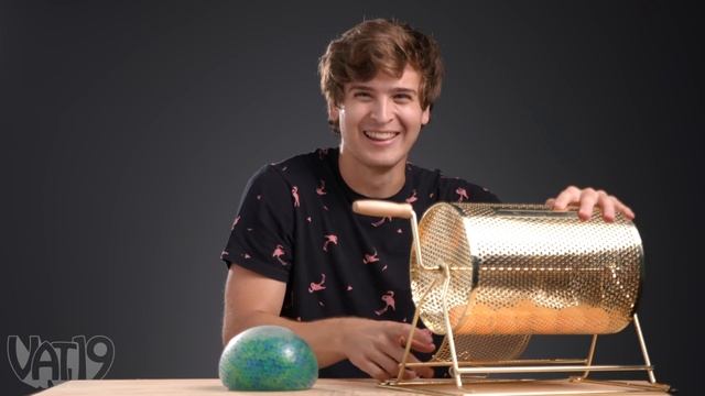 $1000 if You Can Break This Ball in 1 Minute • Break It To Make It #2 смотреть онлайн