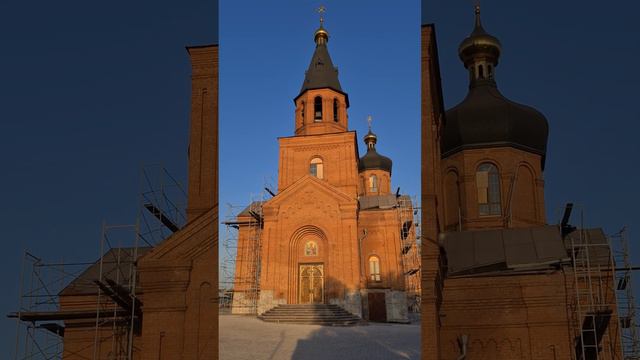 Мариуполь. Левый берег. Идёт реконструкция Церкви Архистратига Михаила