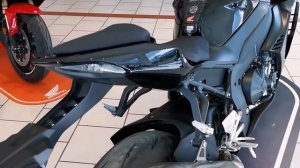 HONDA CBR 1000 RR R FIREBLADE 2021 ?