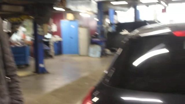 Отзыв клиента "Автосервиса Автопилот" Олег. Беспокрасочное устранение вмятин. Пежо 308