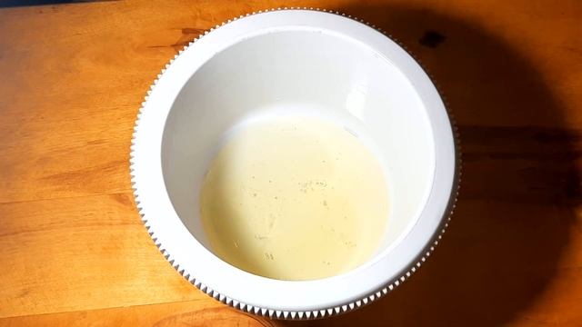 Апельсиновое пирожное с абрикосами и безе смотреть онлайн