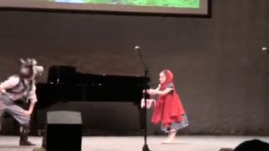 Танец Красной шапочки и Волка