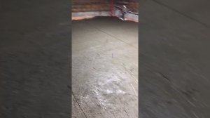 Как легко выставить маяки при заливке полов по грунту