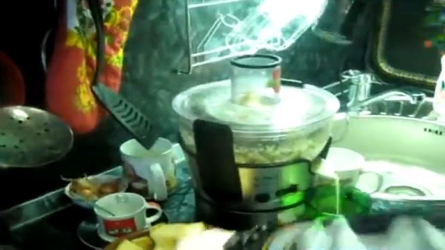 Время жратвы - Адский яблочный пронос смотреть онлайн