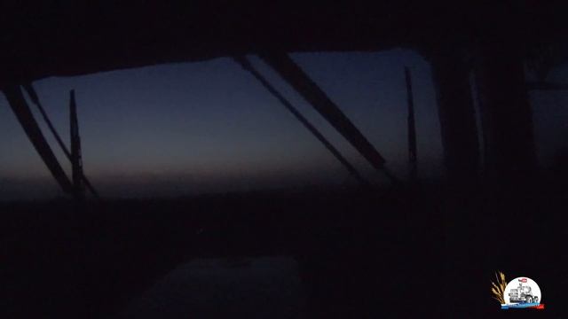 Первая ночная смена на тракторе ХТЗ-17221 на культивации, с Т-150К-09-25! (44-День 4-Сезона) смотреть онлайн