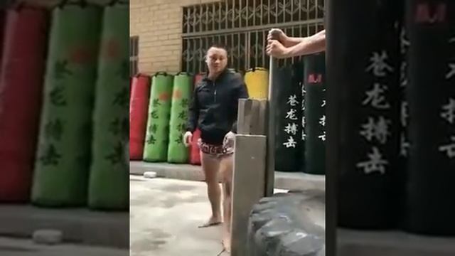 Железные ноги. Тайский боксёр смотреть онлайн