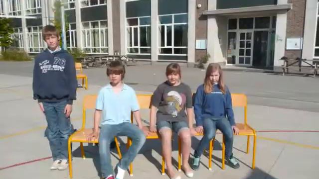 plastische opvoeding - Liz, Robin en Axelle.wmv
