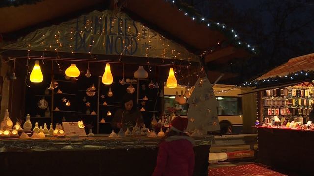 Eclairage festif : un Noël en lumières à Montreux смотреть онлайн