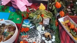 Осенние поделки в школе.