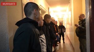 Осенний призыв молодых людей в армию продолжается