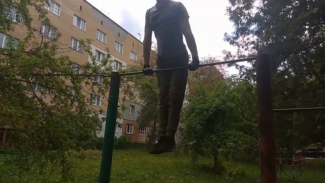 Комплекс на турнике и брусья с дополнительным весом. смотреть онлайн