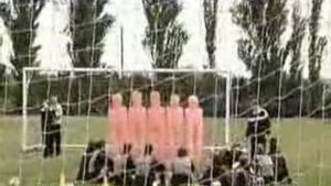 Как футболистов учат симуляции