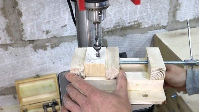 Мощный инструмент из обрезков доски! На 100% рабочее устройство!